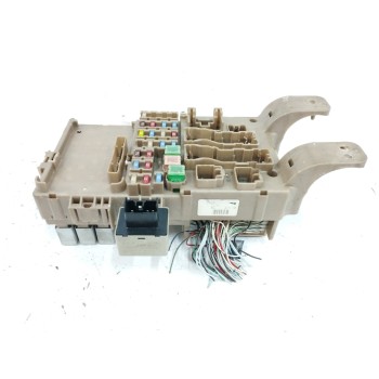 Recambio de caja reles / fusibles para toyota corolla (e12) 2.0 d-cat referencia OEM IAM   