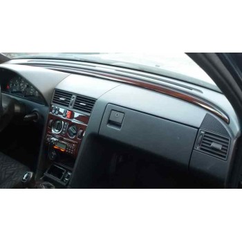 mercedes-benz clase c (w202) berlina del año 1995