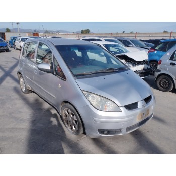 mitsubishi colt berlina 5 (z30a) del año 2005