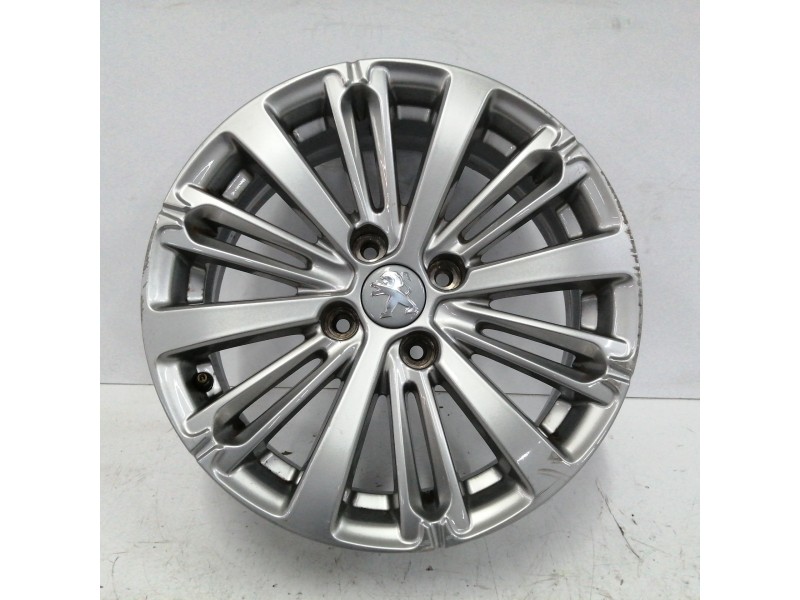 Recambio de llanta para peugeot 208 1.2 12v e-vti referencia OEM IAM 9808137577 6.0J16CH423 4H 4X110
