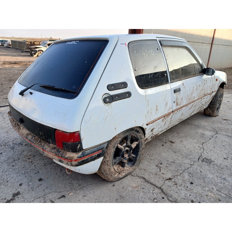 PEUGEOT 205