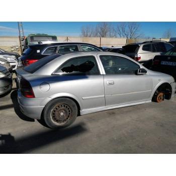 opel astra g berlina del año 2001
