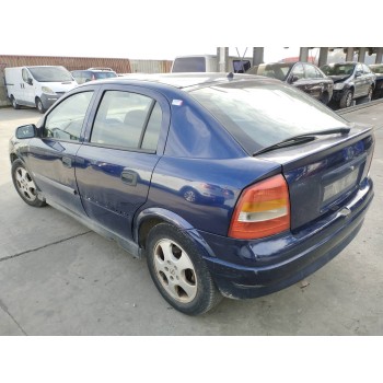 opel astra g berlina del año 2001