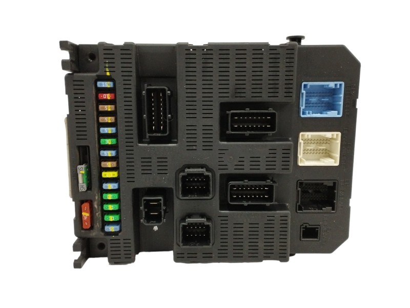 Recambio de caja reles / fusibles para citroën c2 1.1 referencia OEM IAM 9663576180  