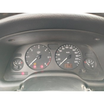 opel astra g berlina del año 2001