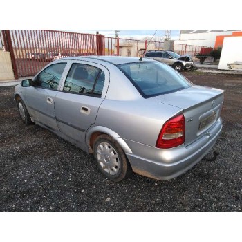 opel astra g berlina del año 1999