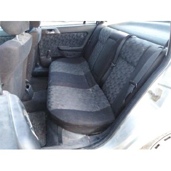 opel astra g berlina del año 1999