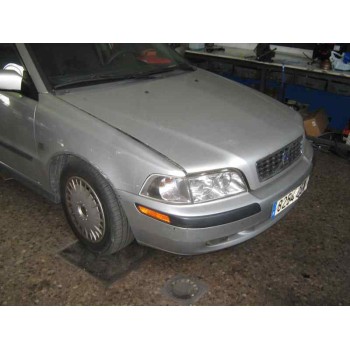 volvo s40 berlina del año 2003