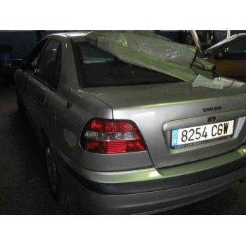 volvo s40 berlina del año 2003