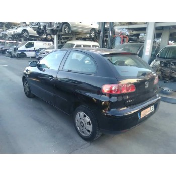 seat ibiza (6l1) del año 2003