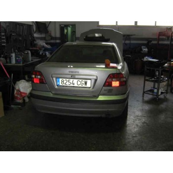 volvo s40 berlina del año 2003
