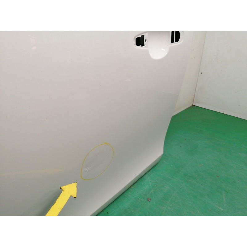 PUERTA DELANTERA IZQUIERDA NECESITA REPARACION OBSERVAR FOTOS