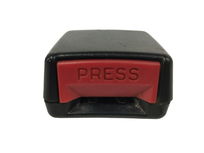 Recambio de enganche cinturon derecho para aixam s8 sv/42/sf referencia OEM IAM   