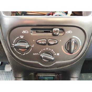 peugeot 206 berlina del año 2001