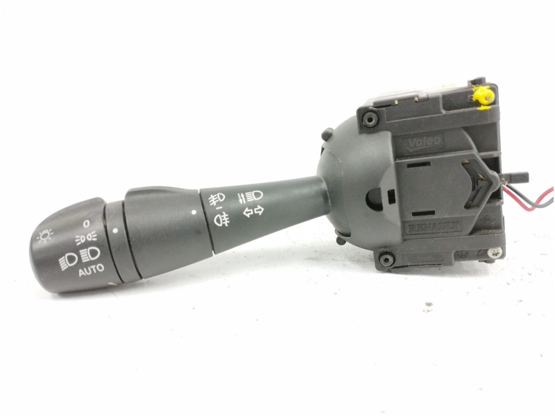 Recambio de mando luces para renault captur 1.5 dci diesel fap energy referencia OEM IAM E10670323  