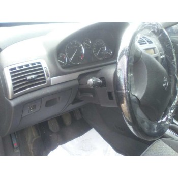 peugeot 407 del año 2004