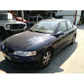 opel vectra b berlina del año 2001