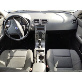 volvo v50 familiar del año 2006