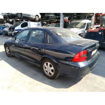opel vectra b berlina del año 2001