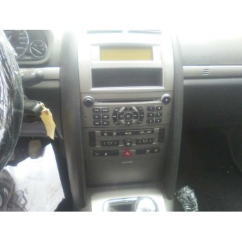 peugeot 407 del año 2004