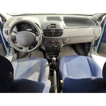 fiat punto berlina (188) del año 2001