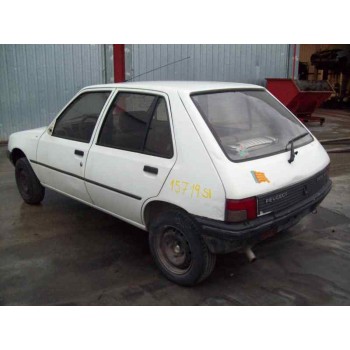 peugeot 205 berlina del año 1990