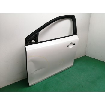 Recambio de puerta delantera izquierda para volvo v40 1.6 diesel cat referencia OEM IAM 31278464 NECESITA REPARACION OBSERVAR FO