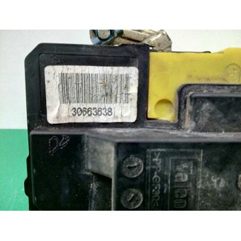 Recambio de cerradura puerta trasera izquierda para volvo xc90 d5 summum referencia OEM IAM 30663638  