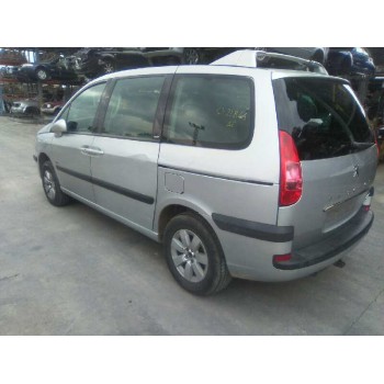 peugeot 807 del año 2004