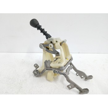 Recambio de palanca cambio para kia carens iii monospace (un) 2.0 crdi 140 referencia OEM IAM 437002HXXX  437001DXXX
