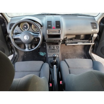 volkswagen polo berlina (6n2) del año 2001