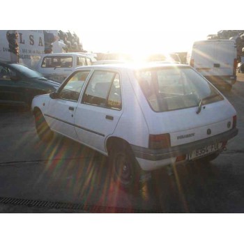 peugeot 205 berlina del año 1983