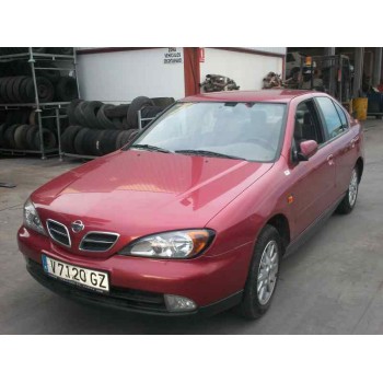 nissan primera berlina (p11) del año 2000