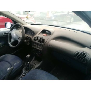 peugeot 206 berlina del año 2002