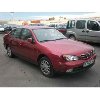 nissan primera berlina (p11) del año 2000