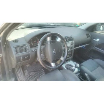 ford mondeo berlina (ge) del año 2001