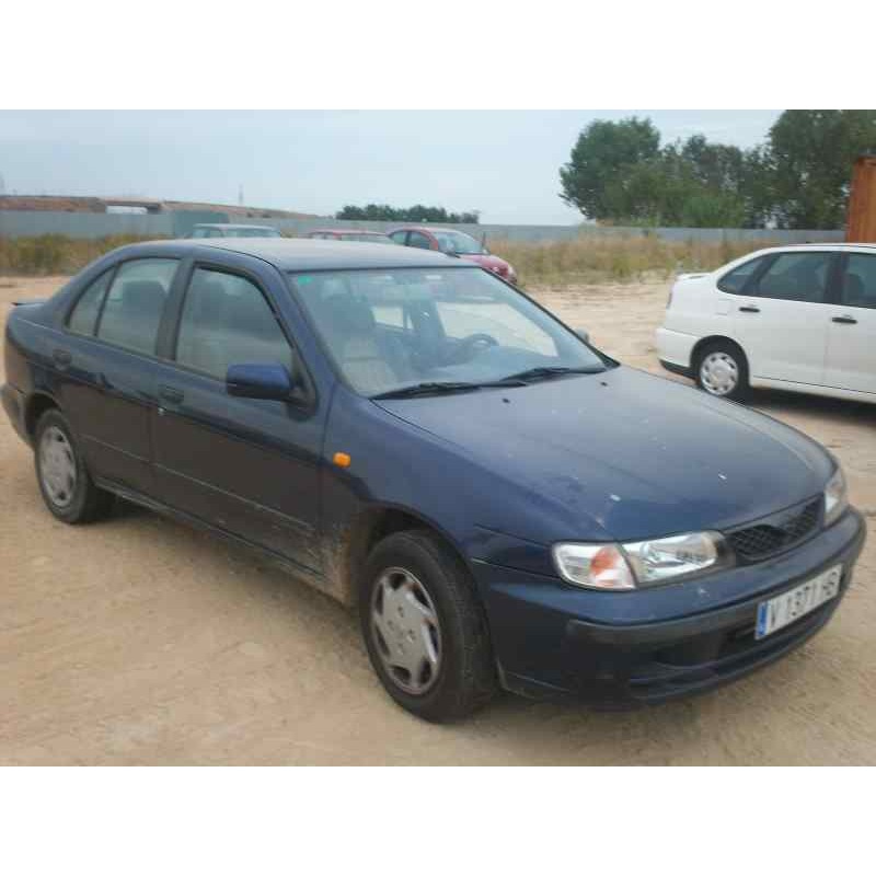 nissan almera (n15) del año 2000