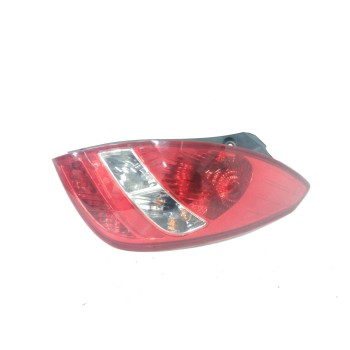 Recambio de piloto trasero derecho para hyundai i20 1.4 crdi cat referencia OEM IAM 924021J000  
