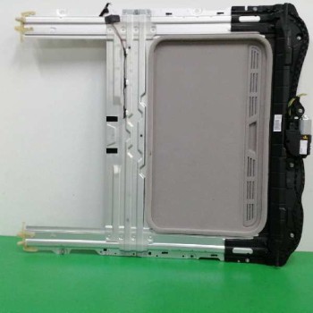 Recambio de techo electrico para bmw serie 1 lim. (f20) 1.6 16v referencia OEM IAM 7249799 54107266210 