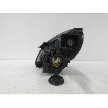 Recambio de faro izquierdo para hyundai i20 1.4 crdi cat referencia OEM IAM 921021J0XX PARA PULIR 