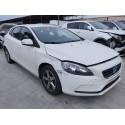 VOLVO V40 HATCHBACK (525)