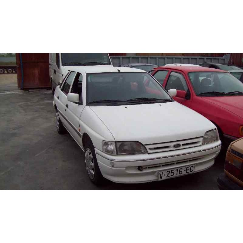 ford escort berlina/turnier del año 1992