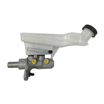 Recambio de bomba freno para mercedes-benz clase gla (w156) 200 cdi referencia OEM IAM A2464300202  