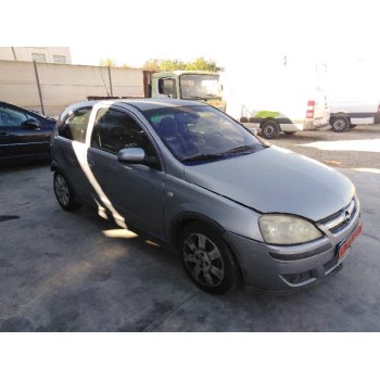 opel corsa c del año 2004