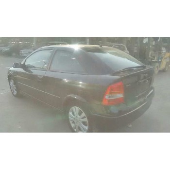 opel astra g berlina del año 2001