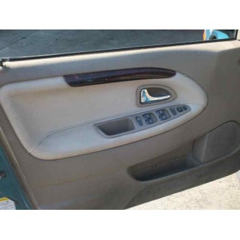 volvo v40 familiar del año 2001