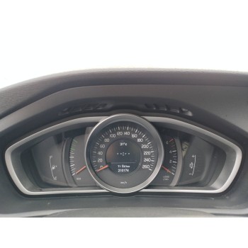 volvo v40 del año 2013