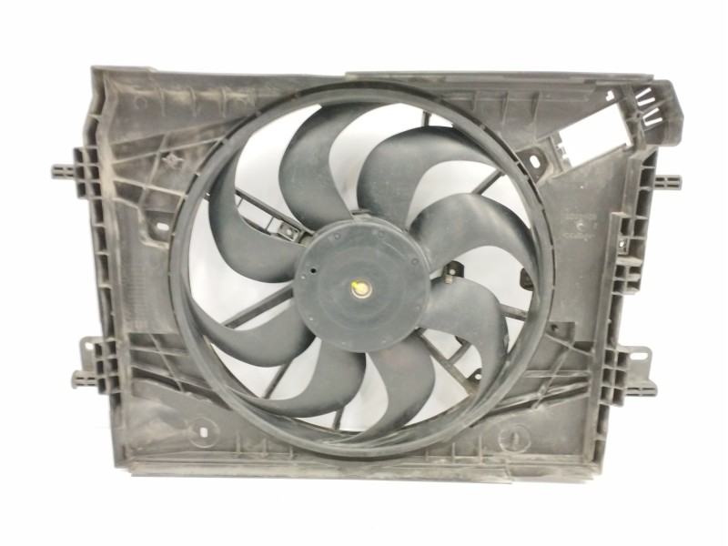 Recambio de electroventilador para renault captur 1.5 dci diesel fap energy referencia OEM IAM 214816812R  
