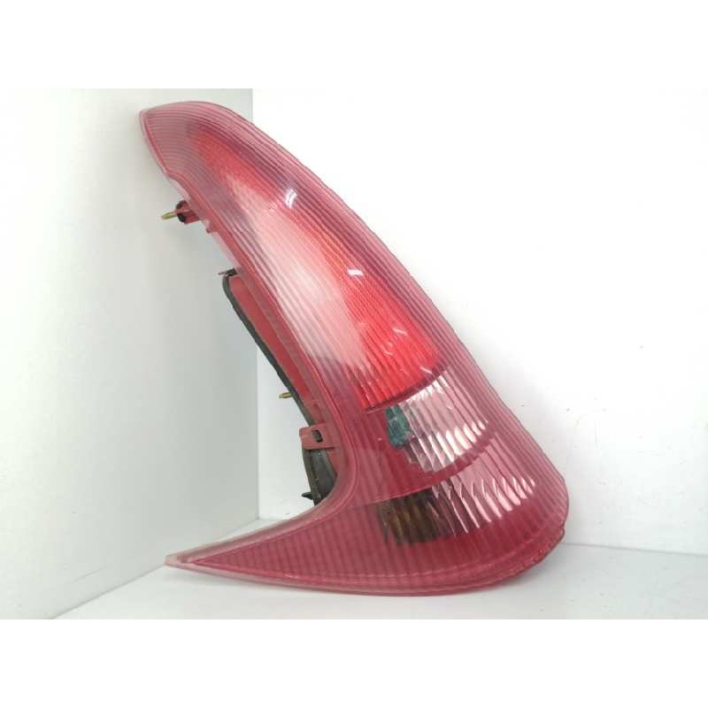 Recambio de piloto trasero izquierdo para peugeot 206 sw 1.6 16v cat referencia OEM IAM 9641540677  