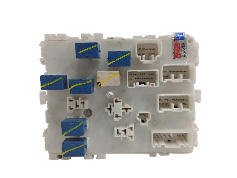 Recambio de caja reles / fusibles para suzuki vitara 1.6 ddis glx 4x4 referencia OEM IAM AA0A4880  